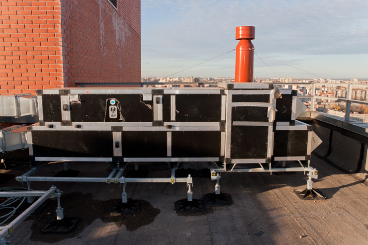 wheil-na-ob-ekte-zhiloj-kompleks-admiral-740